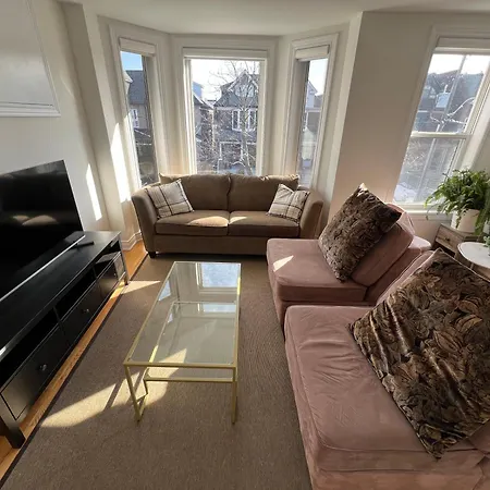 Deluxe Queen Rooms Downtown Toronto Exterior photo